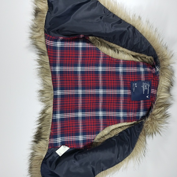 American Eagle Outfitters Long Faux Fur Vest small - Picture 8 of 8